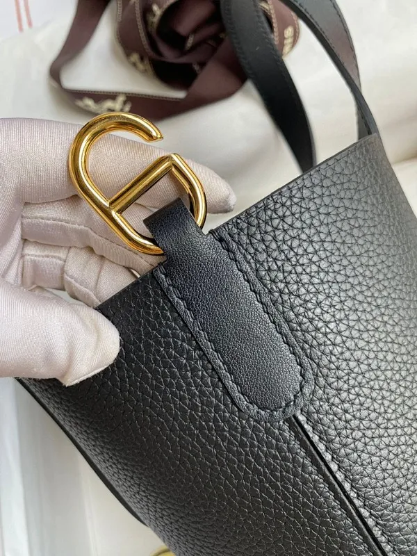 All categories Hermès women's bags (Hermès) Hermès 1822