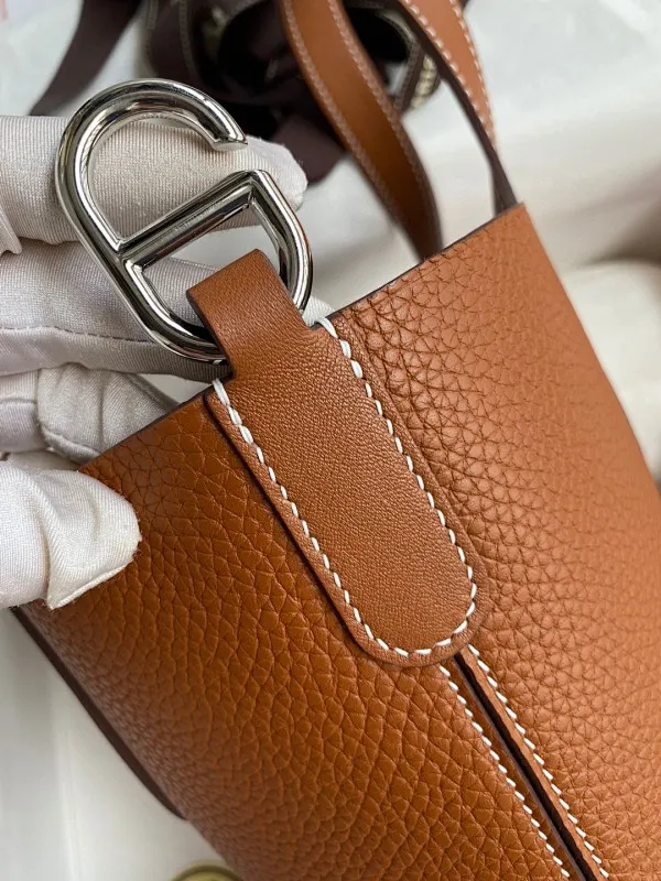 All categories Hermès women's bags (Hermès) Hermès 1822