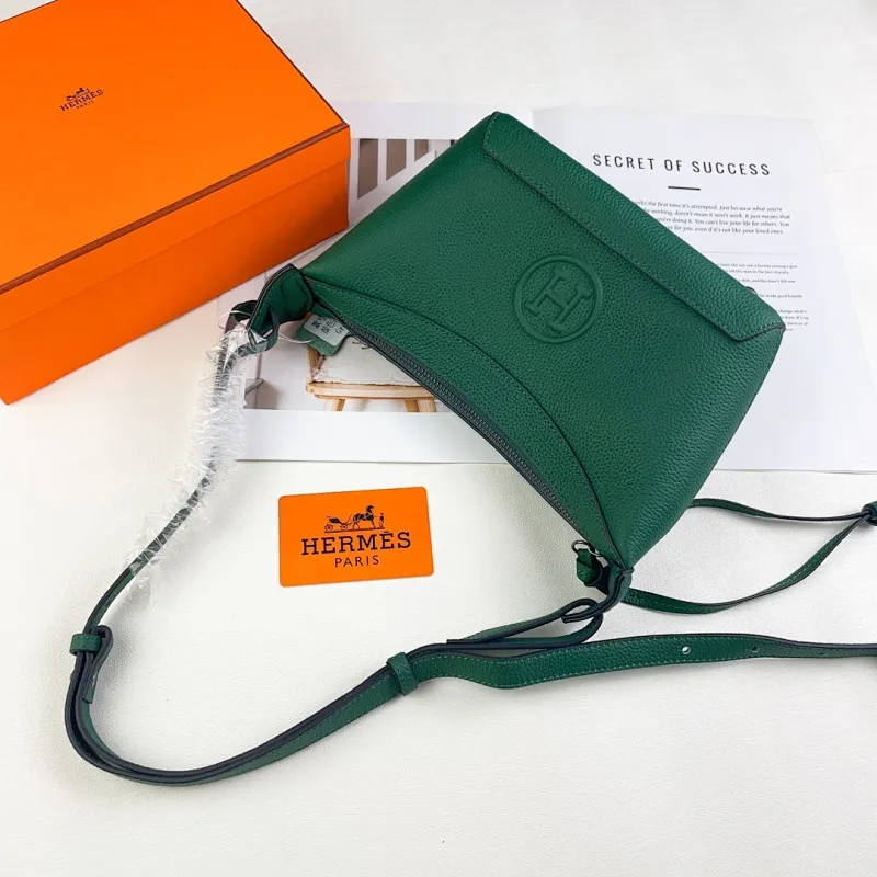 All categories Hermès women's bags (Hermès) Hermès E955