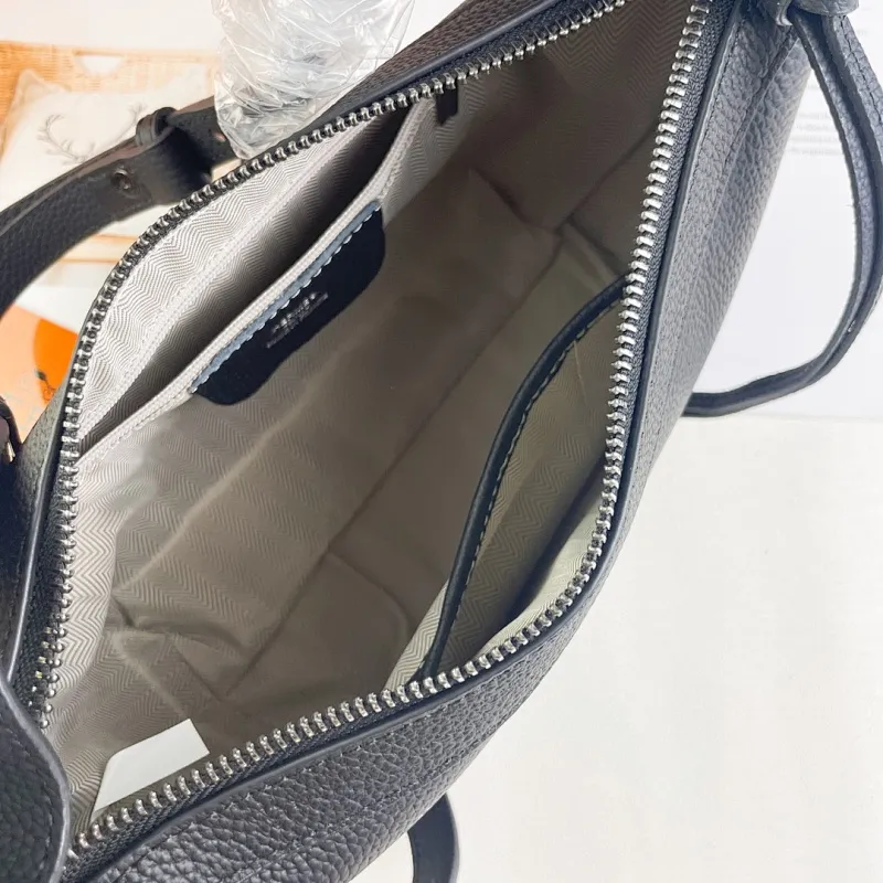 All categories Hermès women's bags (Hermès) Hermès E955