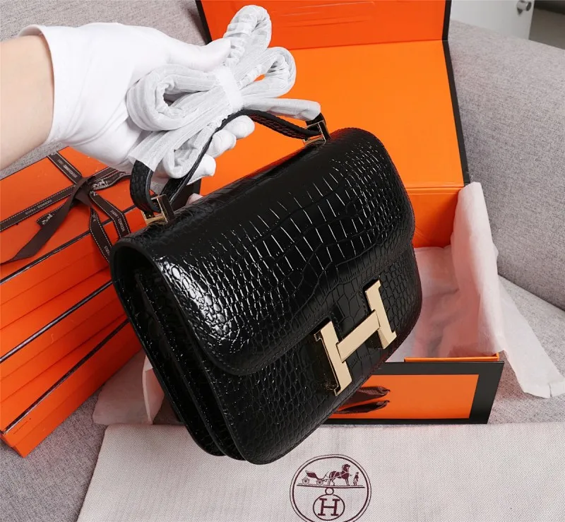 All Categories Official Website "Brand Women's Bags" Women's Bags 💙 Hermes 2022 Official New Hermes Constance Stewardess Bag Wholesale Crocodile Skin Full Pure Steel Plated Hardware Buckle 58003350 High Quality Size: 23-6-17CM
