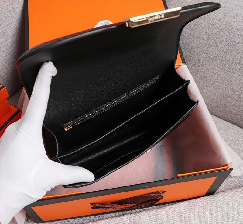 All Categories Official Website "Brand Women's Bags" Women's Bags 💙 Hermes 2022 Official New Hermes Constance Stewardess Bag Wholesale Crocodile Skin Full Pure Steel Plated Hardware Buckle 58003350 High Quality Size: 23-6-17CM