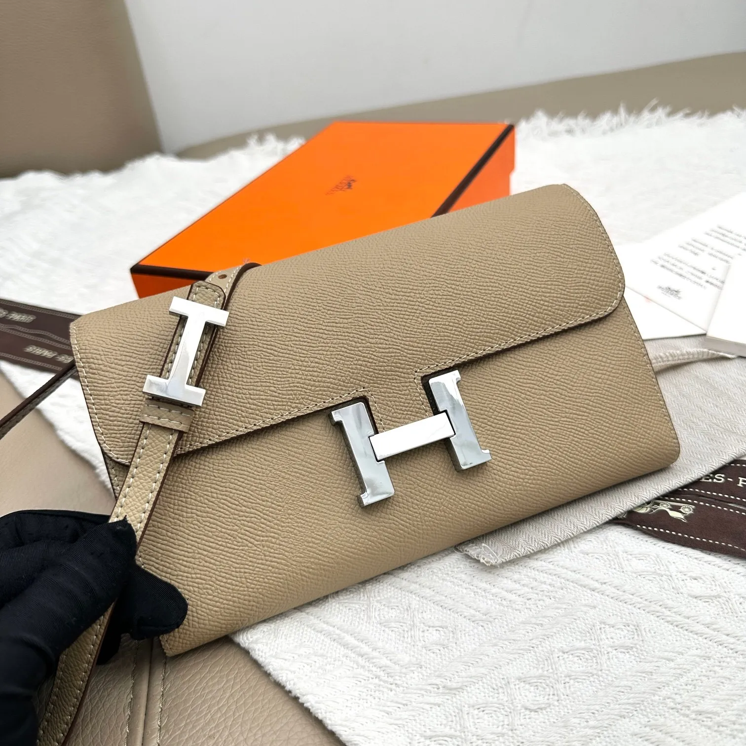 All Categories Official Website "Brand Women's Bags" Women's Bags 💙 Hermes 2025 New Hermes Crossbody Bag