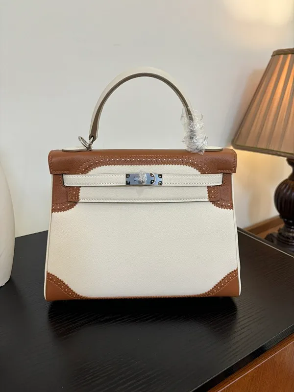 All categories Hermès women's bags (Hermès) Hermès 2528
