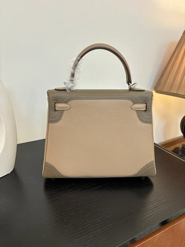 All categories Hermès women's bags (Hermès) Hermès 2528