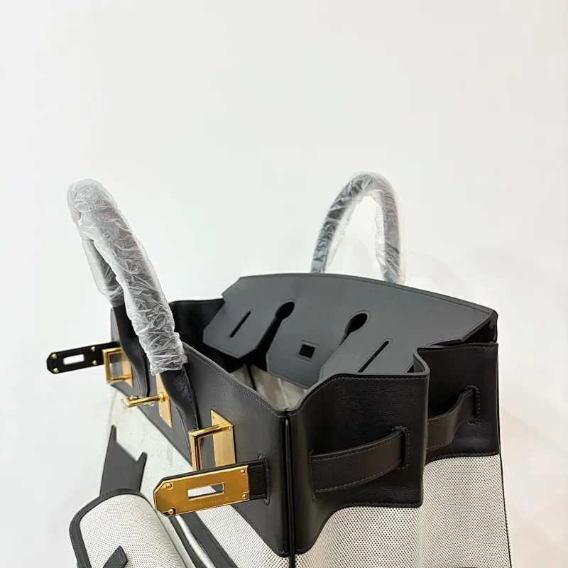 All categories Hermès women's bags (Hermès) Hermès 4042