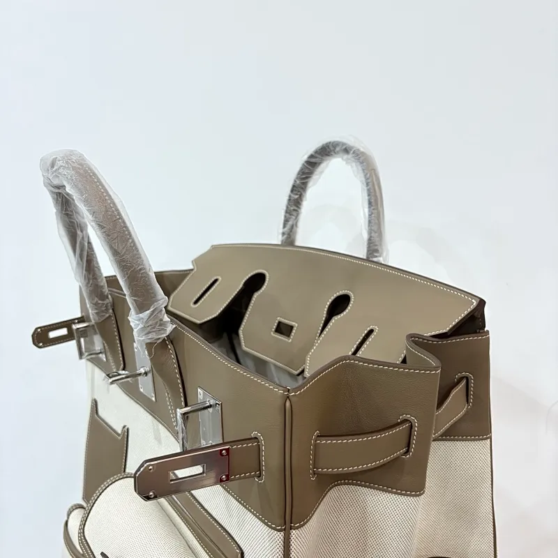 All categories Hermès women's bags (Hermès) Hermès 4042
