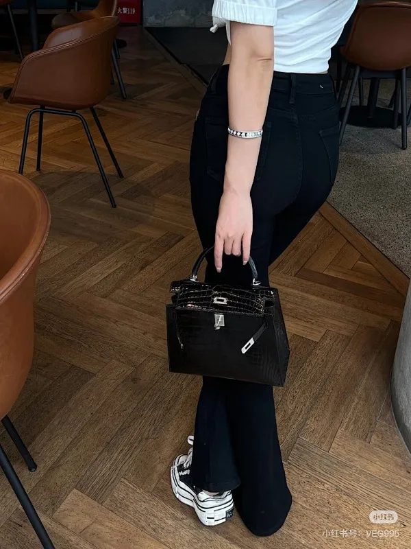 All categories Hermès women's bags (Hermès) Hermès 2529
