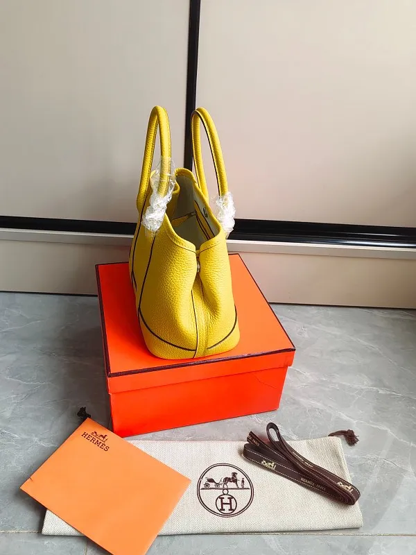 All Categories Official Website "Brand Women's Bags" Women's Bags 💙 Hermes 2026 New Hermes Portable Shoulder Bag