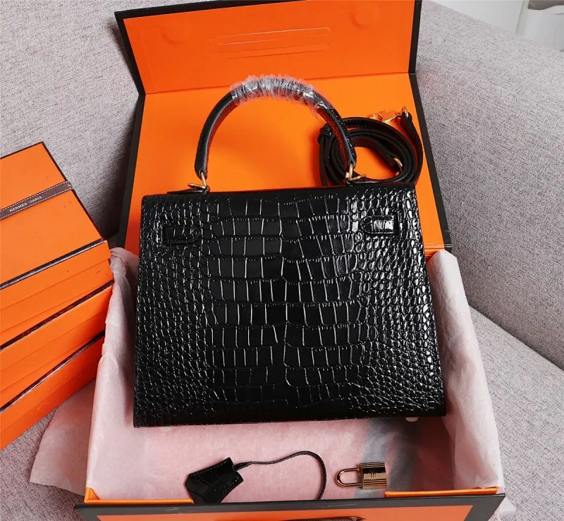 All Categories Official Website "Brand Women's Bags" Women's Bags 💙 Hermes 2022 Official New Hermès Handbag Kelly Crocodile Pattern First Layer Calfskin Wholesale 58003000 High Quality Size: 25-9-18CM