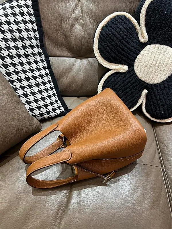 All categories Hermès women's bags (Hermès) Hermès 1818