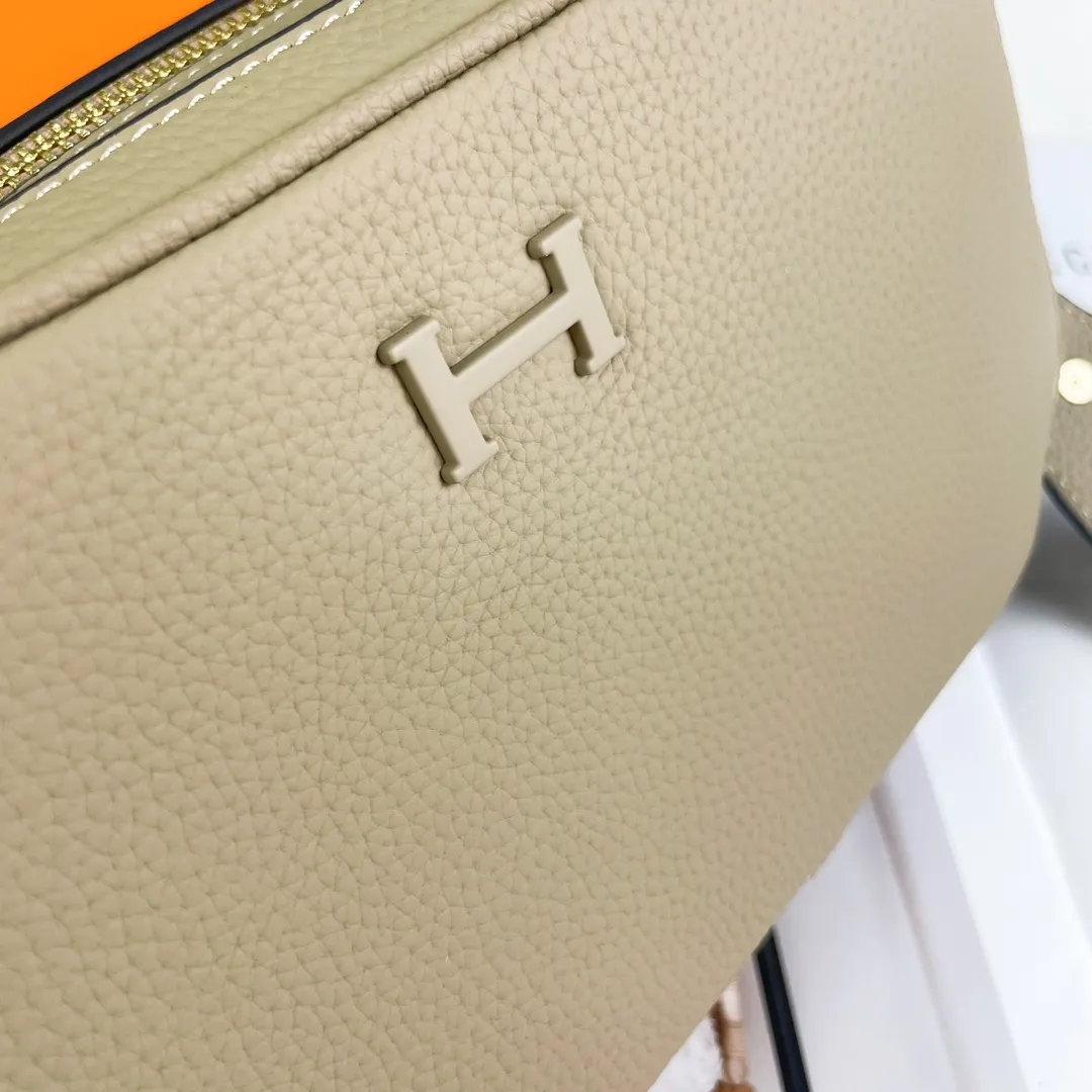 All categories Hermès women's bags (Hermès) Hermès E897