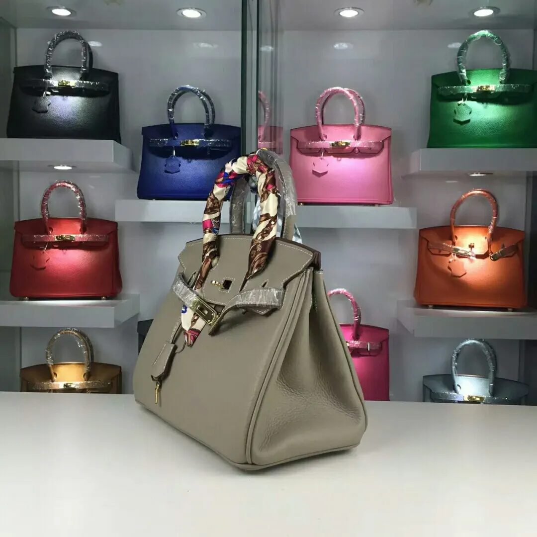 Batch: Small 600💰, Medium 680💰, Large 700💰, 💥Hermes/Hermes💥Official classic production💋Birkin bag💋Original quality coming👉Using imported pebbled cowhide leather👑 Equipped with pure 24k hardware💎Excellent workmanship👏👏Legendary slow work and careful work💓Real pictures💓There is no best, only better [smile], size: large 35-26-18, medium 30-22-16, small 25-20-14cm