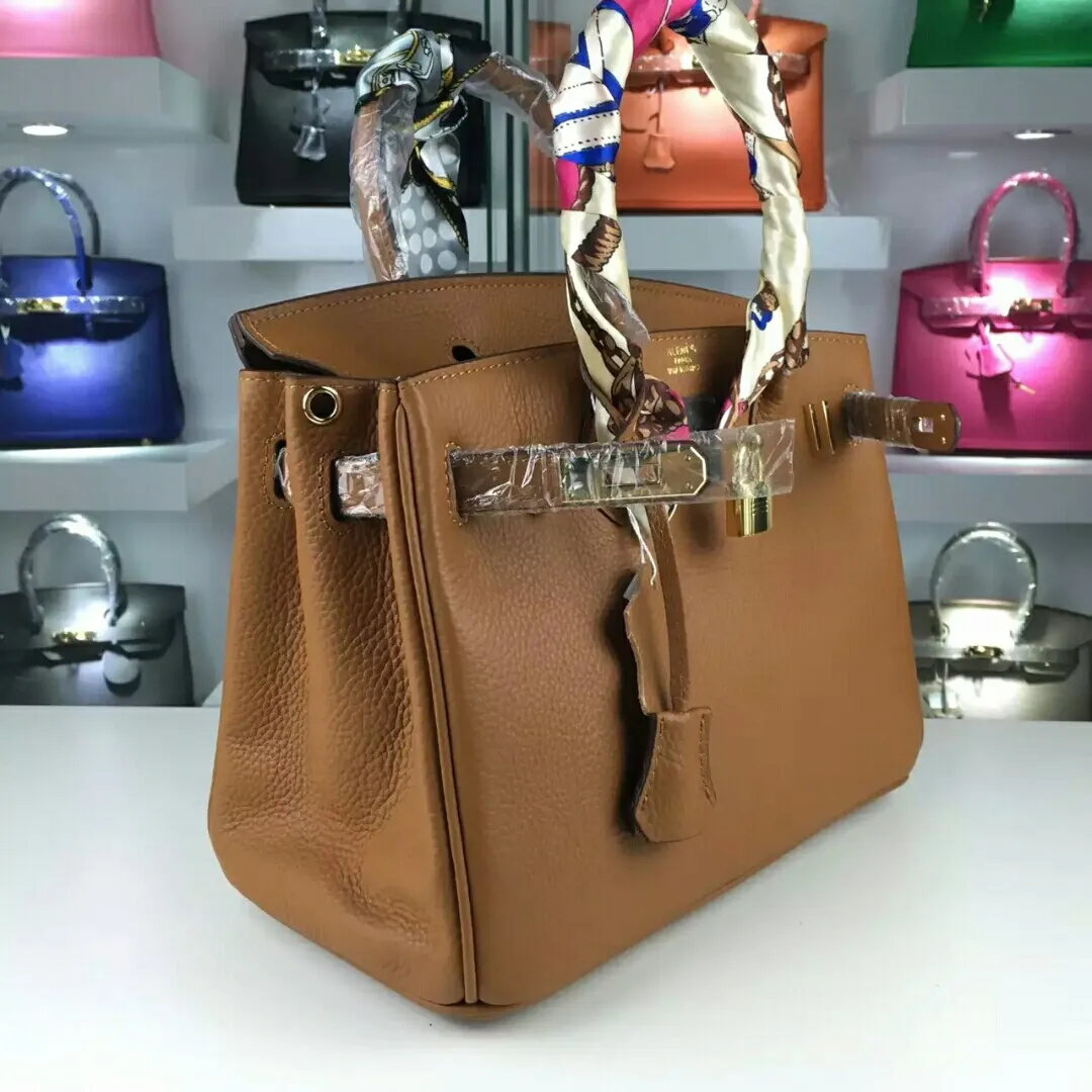 Batch: Small 600💰, Medium 680💰, Large 700💰, 💥Hermes/Hermes💥Official classic production💋Birkin bag💋Original quality coming👉Using imported pebbled cowhide leather👑 Equipped with pure 24k hardware💎Excellent workmanship👏👏Legendary slow work and careful work💓Real pictures💓There is no best, only better [smile], size: large 35-26-18, medium 30-22-16, small 25-20-14cm