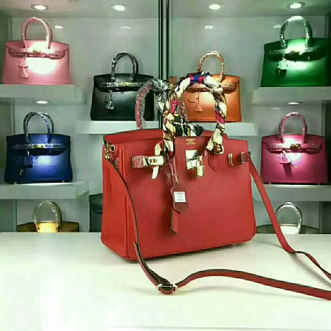 Batch: Small 600💰, Medium 680💰, Large 700💰, 💥Hermes/Hermes💥Official classic production💋Birkin bag💋Original quality coming👉Using imported pebbled cowhide leather👑 Equipped with pure 24k hardware💎Excellent workmanship👏👏Legendary slow work and careful work💓Real pictures💓There is no best, only better [smile], size: large 35-26-18, medium 30-22-16, small 25-20-14cm