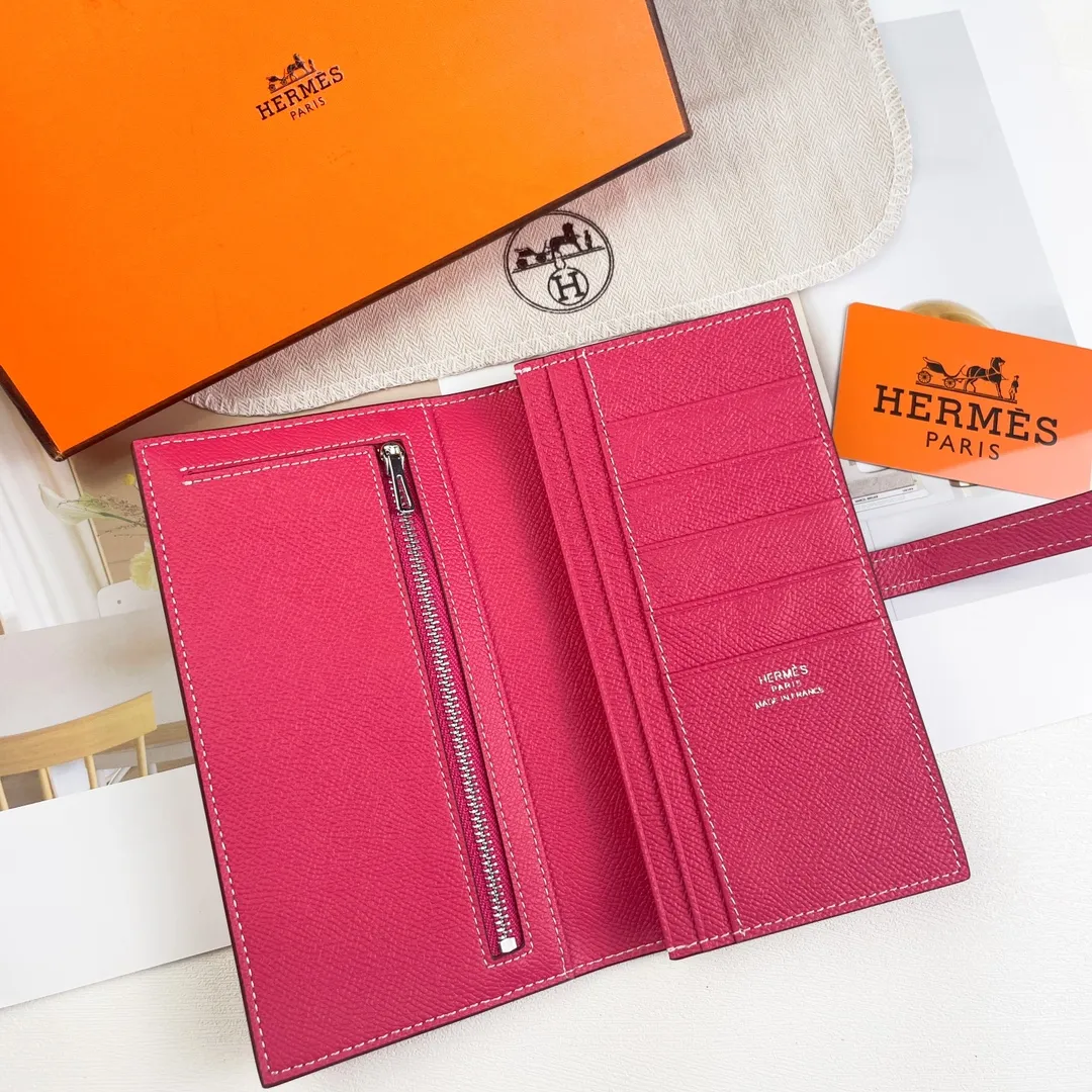HERMES new model 💰280 New H Passant Toutenmainte Epsom calfskin long wallet Model: 953 - Sheath "H passant" opening and closing - Zippered coin purse - Pocket with original OEM code inside - Metal texture: palladium plated Dimensions: Length 17.5 × Width 9 cm