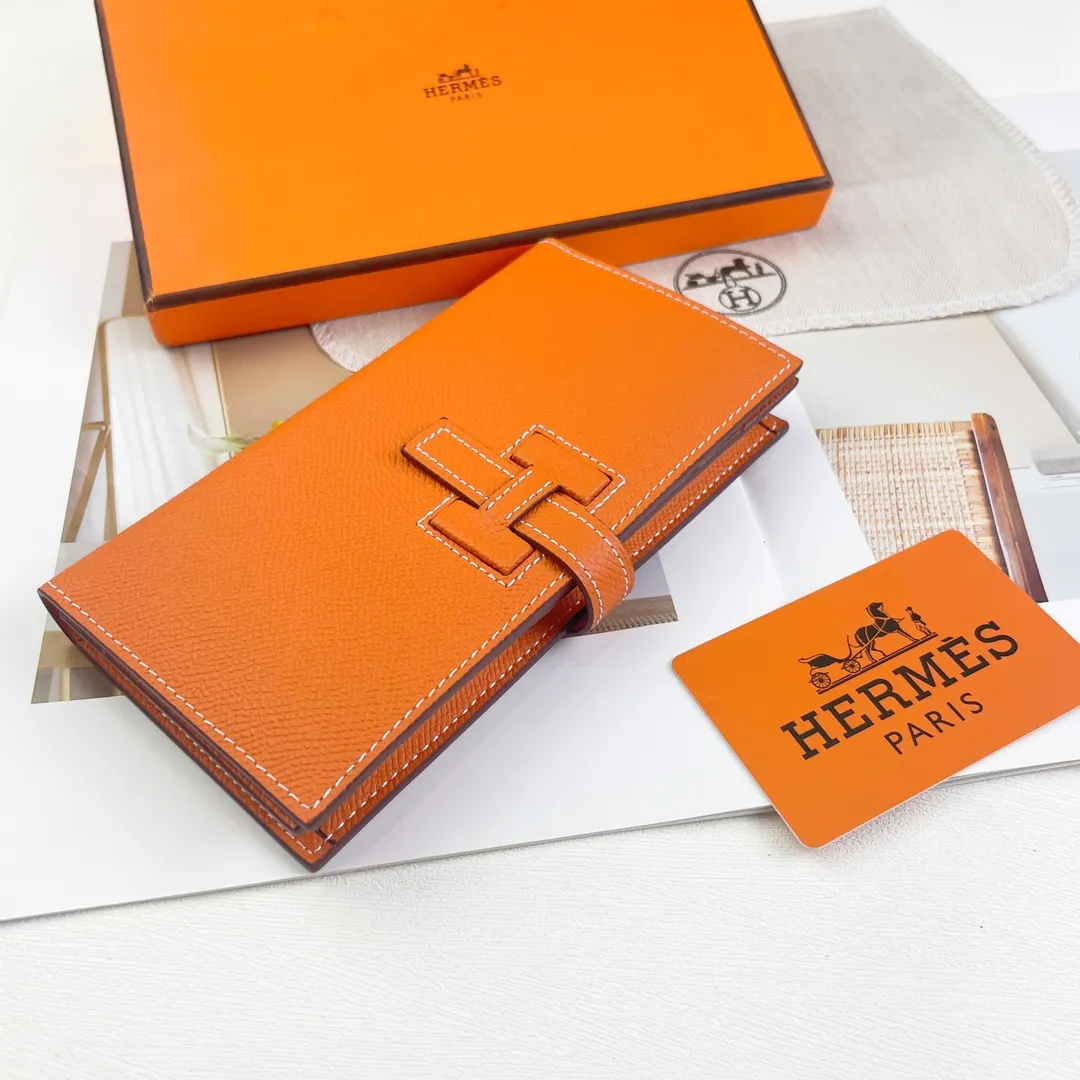 HERMES new model 💰280 New H Passant Toutenmainte Epsom calfskin long wallet Model: 953 - Sheath "H passant" opening and closing - Zippered coin purse - Pocket with original OEM code inside - Metal texture: palladium plated Dimensions: Length 17.5 × Width 9 cm