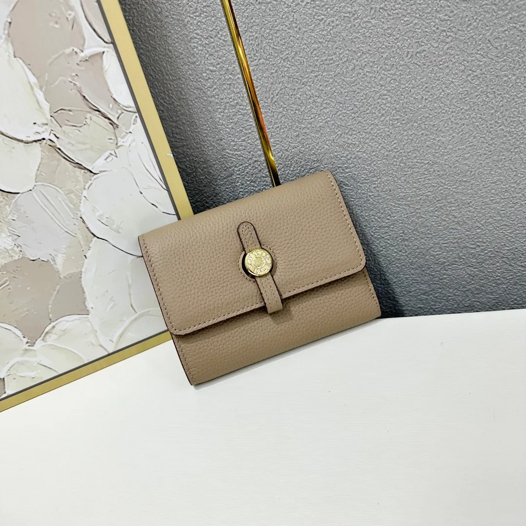 [Hermes new wallet]💰250 Model: H230 gold buckle Dimensions: length 13.5x width 10.5x thickness 2 cm Made of togo calfskin, equipped with 10 card slots, 1 banknote pocket, palladium-plated lock buckle, exquisite and perfect workmanship, original OEM code inside