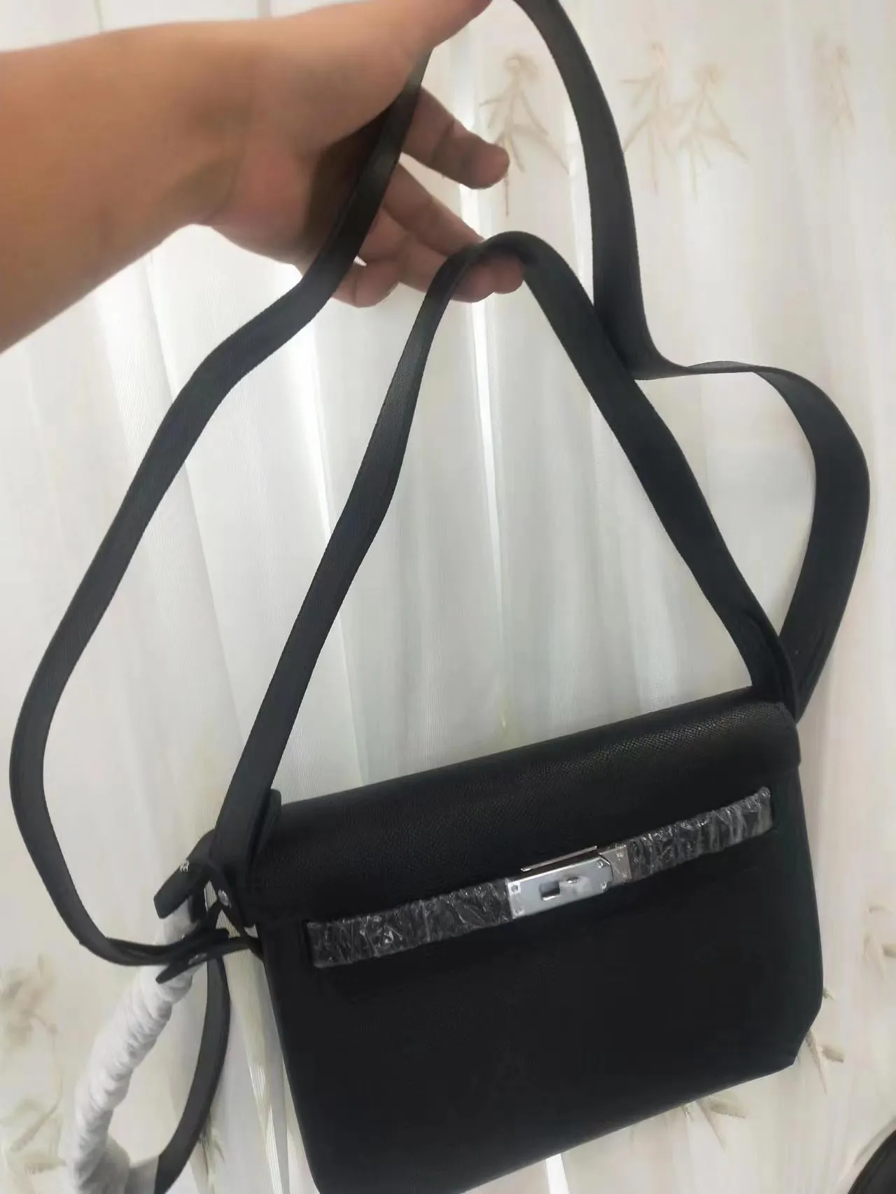 640💰New product: Hermès retro style Kelly with three shoulder straps, multi-purpose, very versatile, can be hung diagonally under the arm with palm print leather, 25-18-4