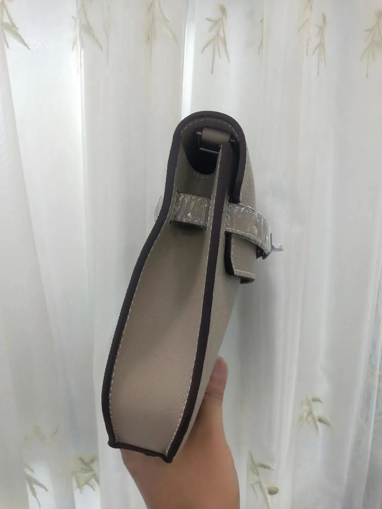 640💰New product: Hermès retro style Kelly with three shoulder straps, multi-purpose, very versatile, can be hung diagonally under the arm with palm print leather, 25-18-4