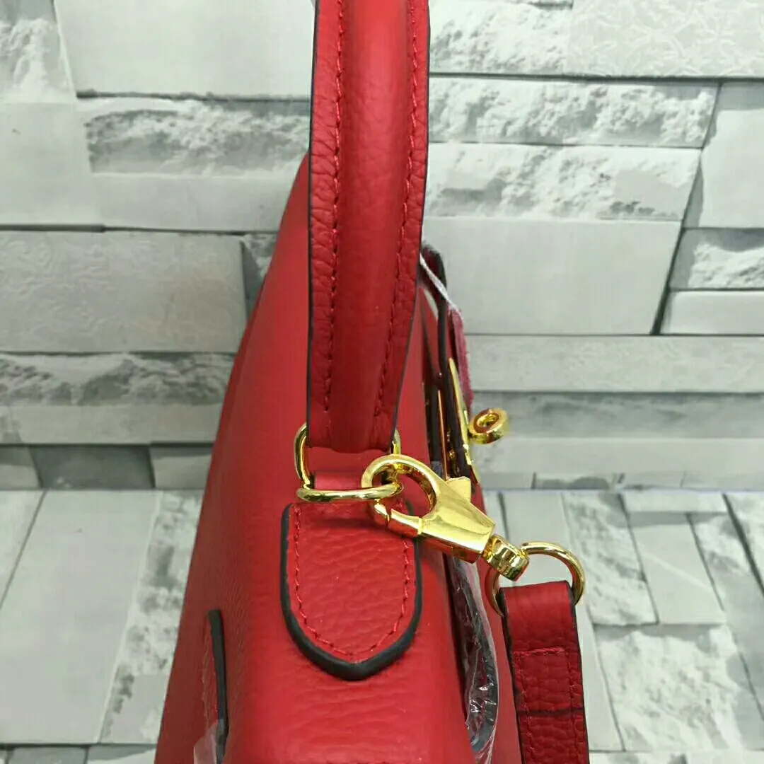 High quality 🅿️P600/P640/P680😀Classic models are sold every day🉐Hermès Kelly pebbled soft cowhide🐂Upgraded quality❤️Soft feel, fine workmanship, good-looking style, versatile all year round! Quality Guaranteed Taste ❗️ 3 sizes small 25cm; medium 28cm; large 32cm