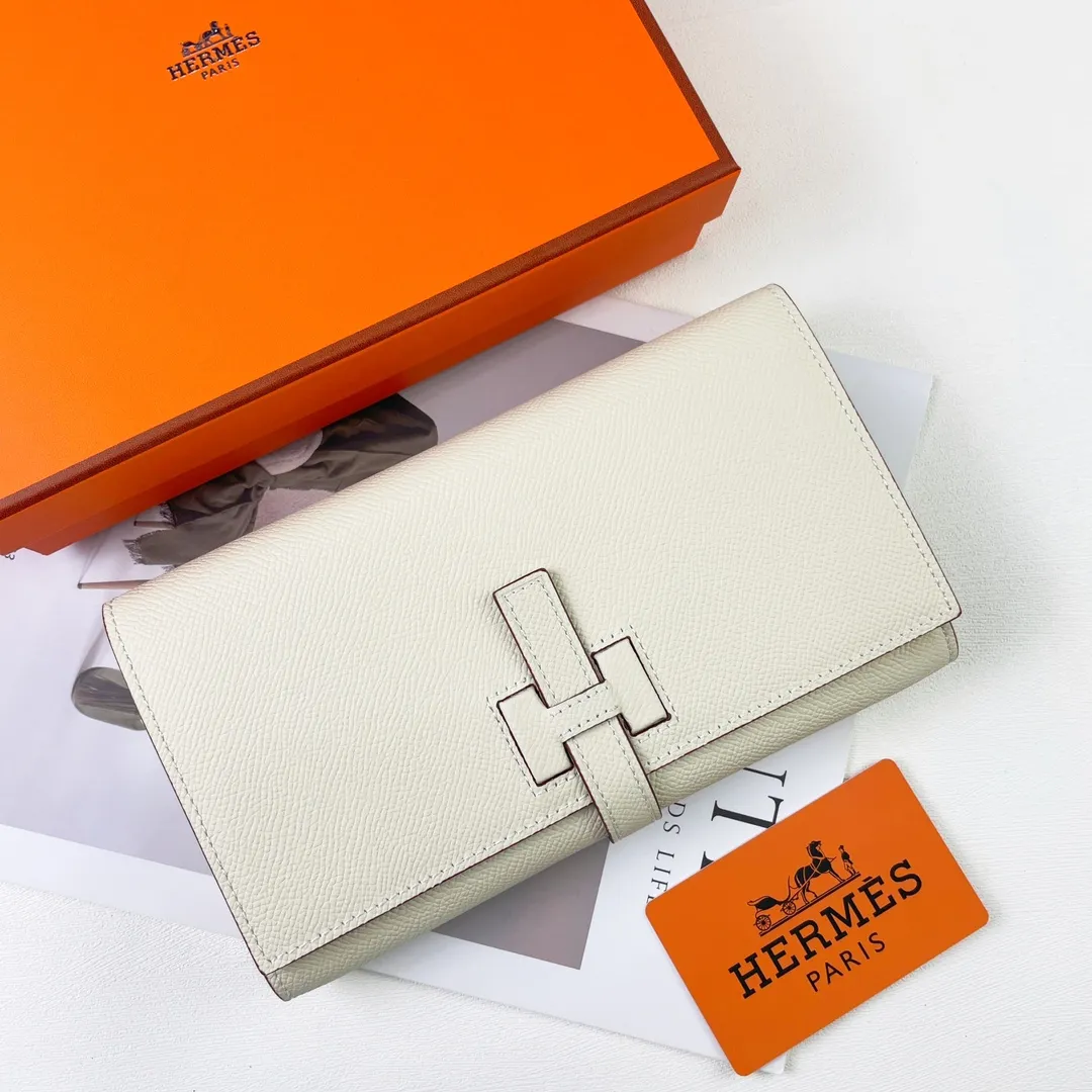 HERMES official website new model 💰300 New H Passant Toutenmainte Epsom calfskin long wallet Model: 951 palm print - Sheath "H passant" opening and closing - Zipper coin purse - Pocket with original OEM code inside - Can store passport or large-size mobile phone Metal texture: palladium plated Dimensions: length 20.8 × width 12.4 × thickness 2.7 cm
