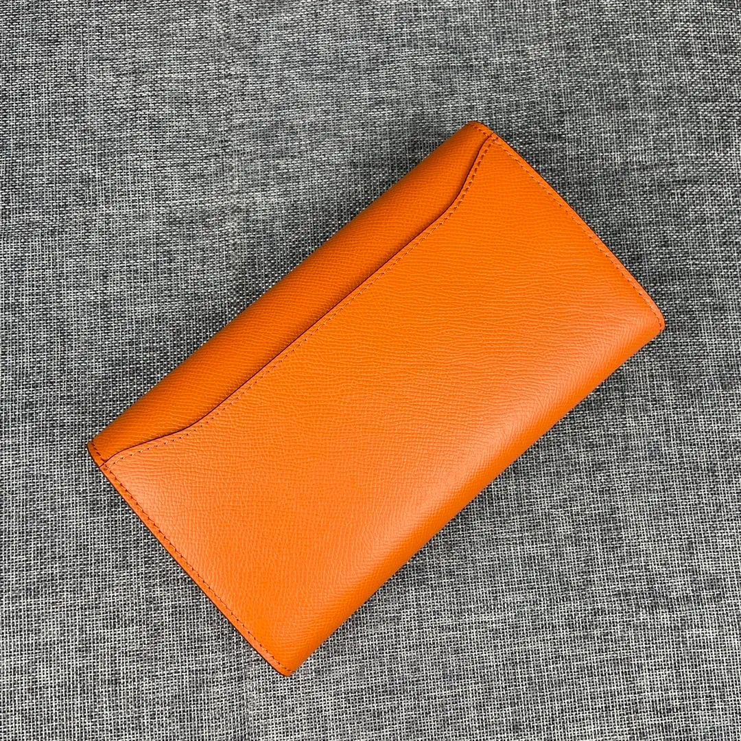 Hermes Constance Original Order p290💰 Model: 539 Palm Pattern Gold Buckle Size: 22*11cm Hermes🇫🇷Overseas🇫🇷Imported cowhide, soft and comfortable to the touch. Counter version, OEM code inside, original replica with gold hardware, exquisite and elegant, oil edge is straight and smooth🎈There are two large note slots, a zipper pocket, and 12 card slots🚚