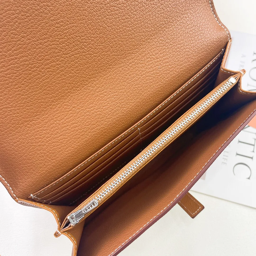 HERMES official website new model 💰300 New H Passant Toutenmainte Epsom calfskin long wallet Model: 951 palm print - Sheath "H passant" opening and closing - Zipper coin purse - Pocket with original OEM code inside - Can store passport or large-size mobile phone Metal texture: palladium plated Dimensions: length 20.8 × width 12.4 × thickness 2.7 cm