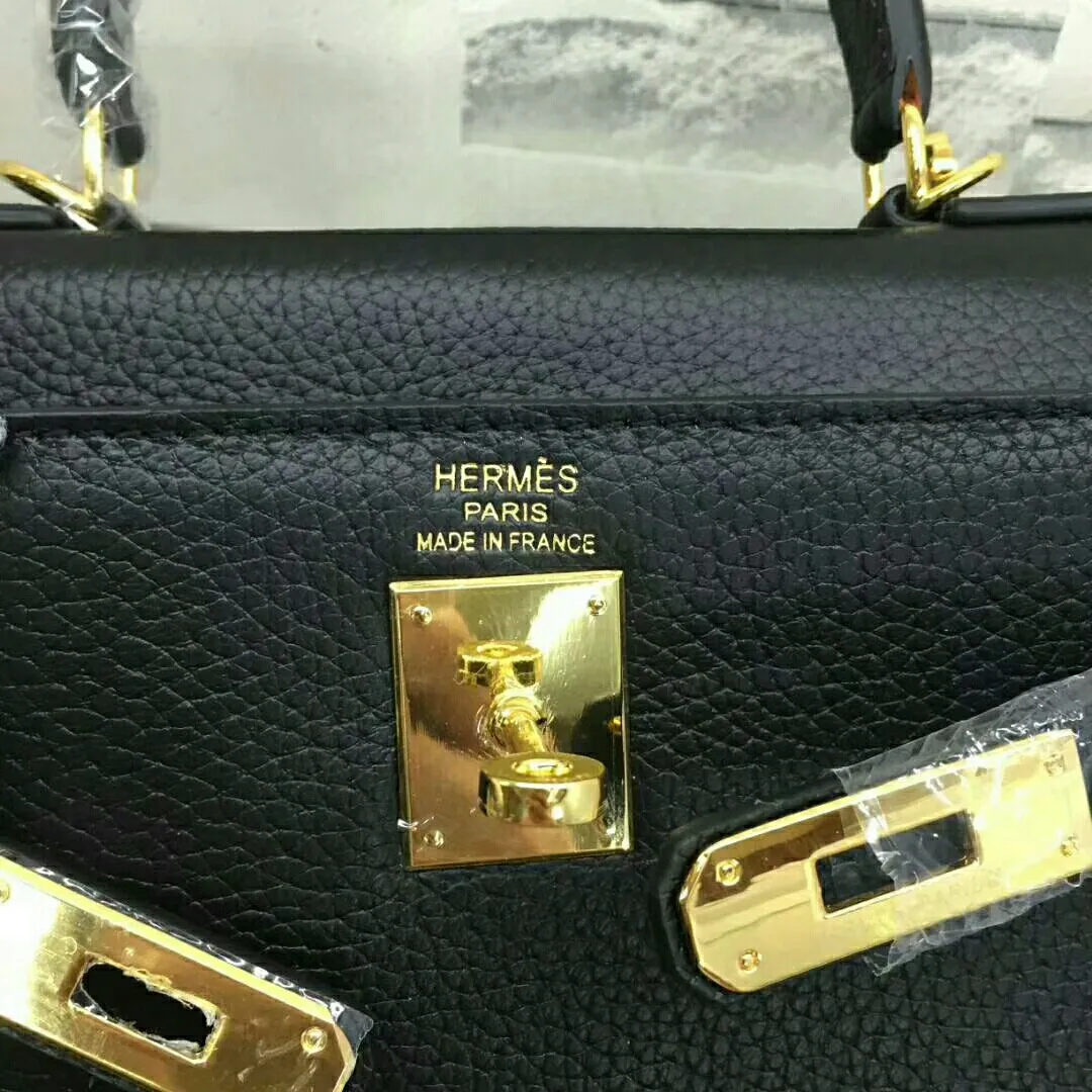 High quality 🅿️P600/P640/P680😀Classic models are sold every day🉐Hermès Kelly pebbled soft cowhide🐂Upgraded quality❤️Soft feel, fine workmanship, good-looking style, versatile all year round! Quality Guaranteed Taste ❗️ 3 sizes small 25cm; medium 28cm; large 32cm