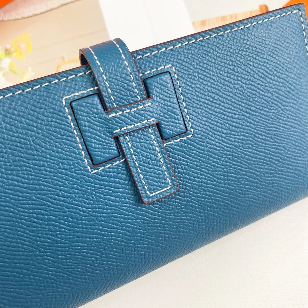 HERMES new model 💰280 New H Passant Toutenmainte Epsom calfskin long wallet Model: 953 - Sheath "H passant" opening and closing - Zippered coin purse - Pocket with original OEM code inside - Metal texture: palladium plated Dimensions: Length 17.5 × Width 9 cm