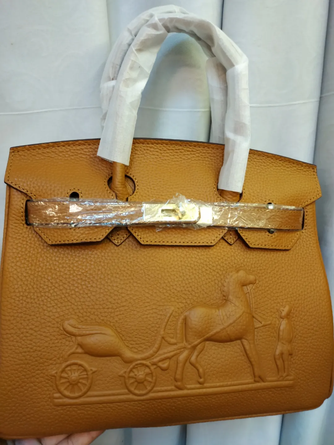760💰,💥Hermès🐴🐴🏇🏇🚴🏻🚴🏻Horse carriage/Hermes💥Official classic production💋Birkin bag💋Original quality coming👉Using imported pebbled cowhide leather👑 Equipped with pure 24k hardware💎Excellent workmanship👏👏Legendary slow work and meticulous work💓Real pictures taken💓There is no best, only better [smile], size 30-22-16cm