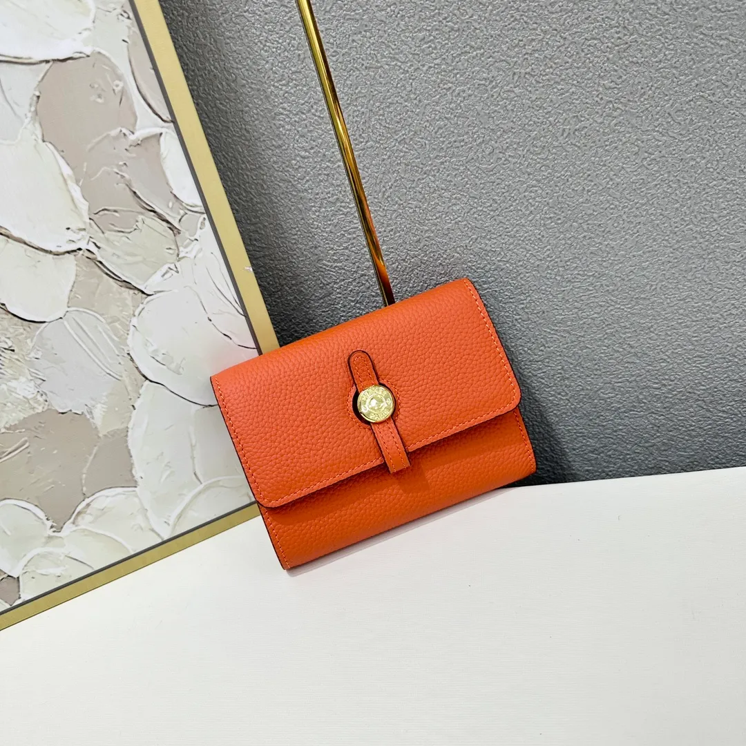 [Hermes new wallet]💰250 Model: H230 gold buckle Dimensions: length 13.5x width 10.5x thickness 2 cm Made of togo calfskin, equipped with 10 card slots, 1 banknote pocket, palladium-plated lock buckle, exquisite and perfect workmanship, original OEM code inside