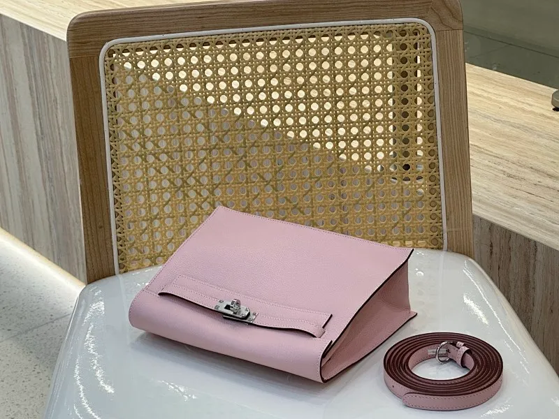 All categories Hermès women's bags (Hermès) Hermès ck37