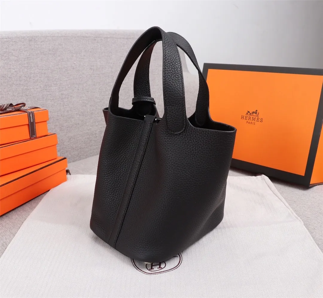 All categories Official website "Brand Women's Bags" Women's Bags 💙 Hermes 2022 official new Hermès vegetable basket picotin wholesale small size 58002300 large size 58002500 high quality size: small size 18CM large size 22CM