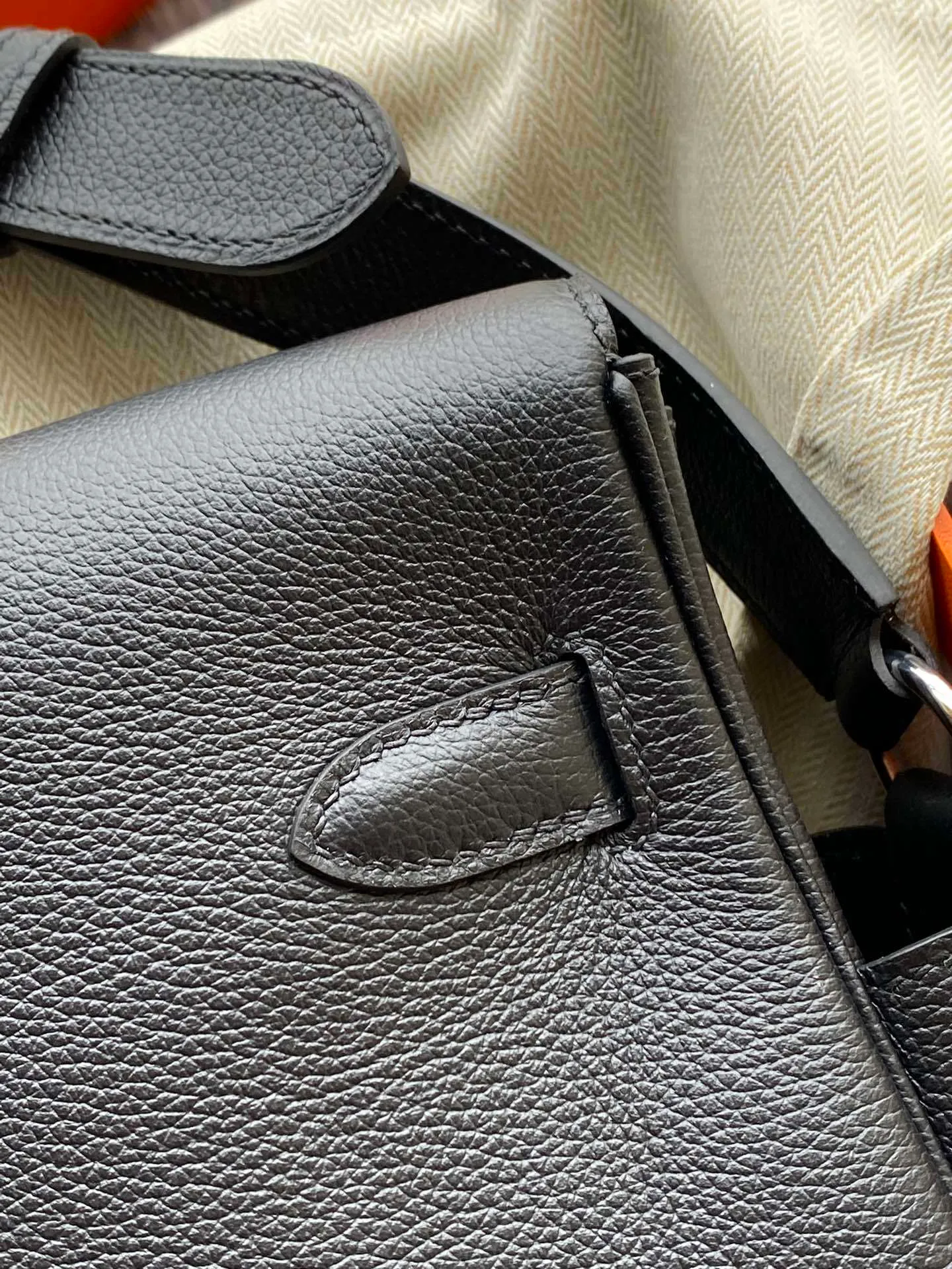 All Categories Hermès Women's Bags (Hermès) Hermès Shipping