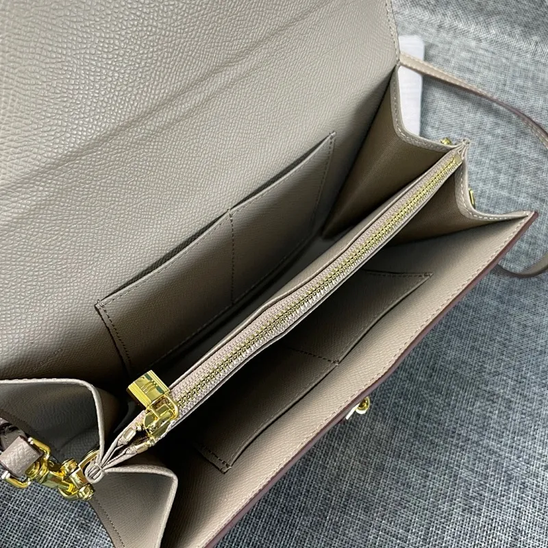 All Categories Official Website "Brand Women's Bags" Women's Bags 💙 Hermes 2025 New Hermes Crossbody Bag
