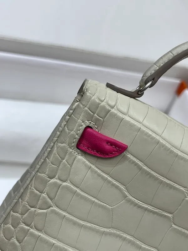 All categories Hermès women's bags (Hermès) Hermès 211