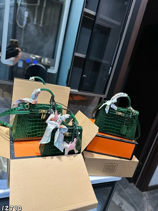 All Categories Official Website "Brand Women's Bags" Women's Bags 💙 Hermes 2025 New Hermes Crossbody Bag