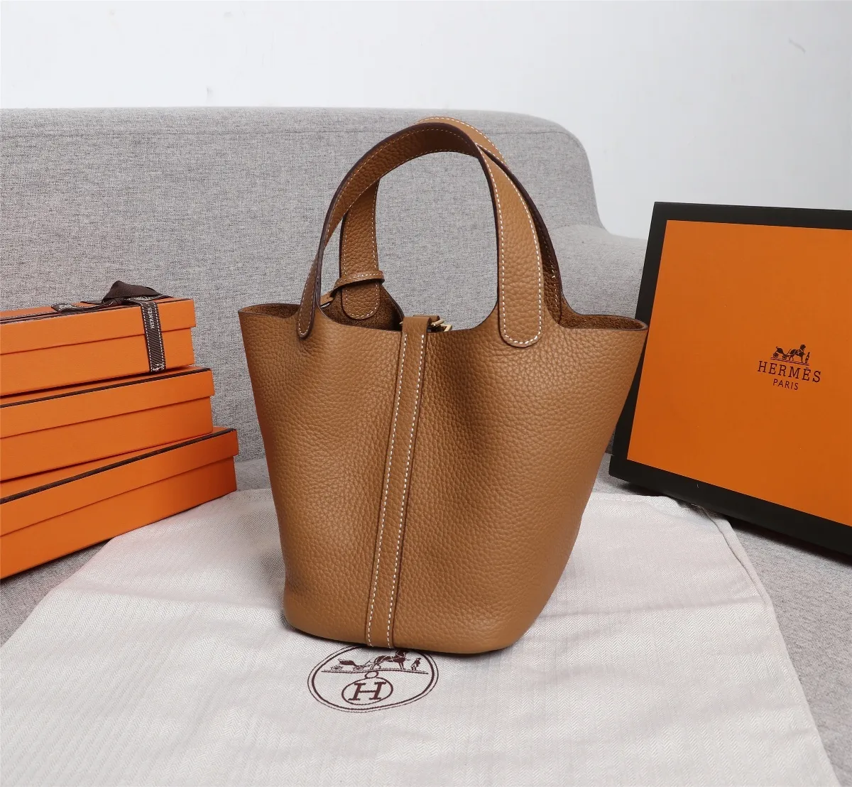 All categories Official website "Brand Women's Bags" Women's Bags 💙 Hermes 2022 official new Hermès vegetable basket picotin wholesale small size 58002400 large size 58002600 high quality size: small size 18CM large size 22CM