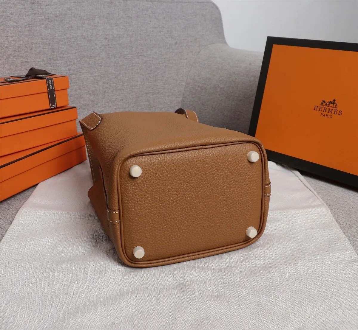 All categories Official website "Brand Women's Bags" Women's Bags 💙 Hermes 2022 official new Hermès vegetable basket picotin wholesale small size 58002400 large size 58002600 high quality size: small size 18CM large size 22CM