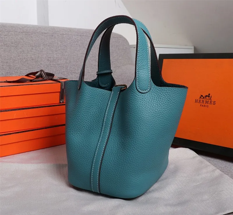 All categories Official website "Brand Women's Bags" Women's Bags 💙 Hermes 2022 official new Hermès vegetable basket picotin wholesale small size 58002400 large size 58002600 high quality size: small size 18CM large size 22CM