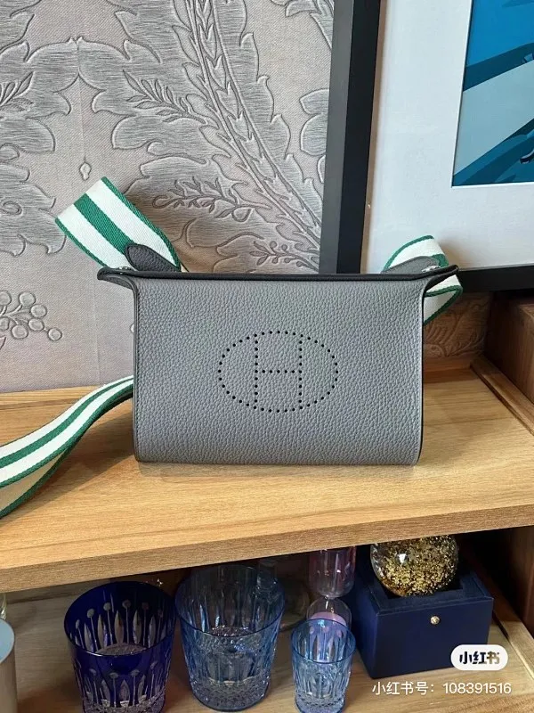 All categories Hermès women's bags (Hermès) Hermès 27144