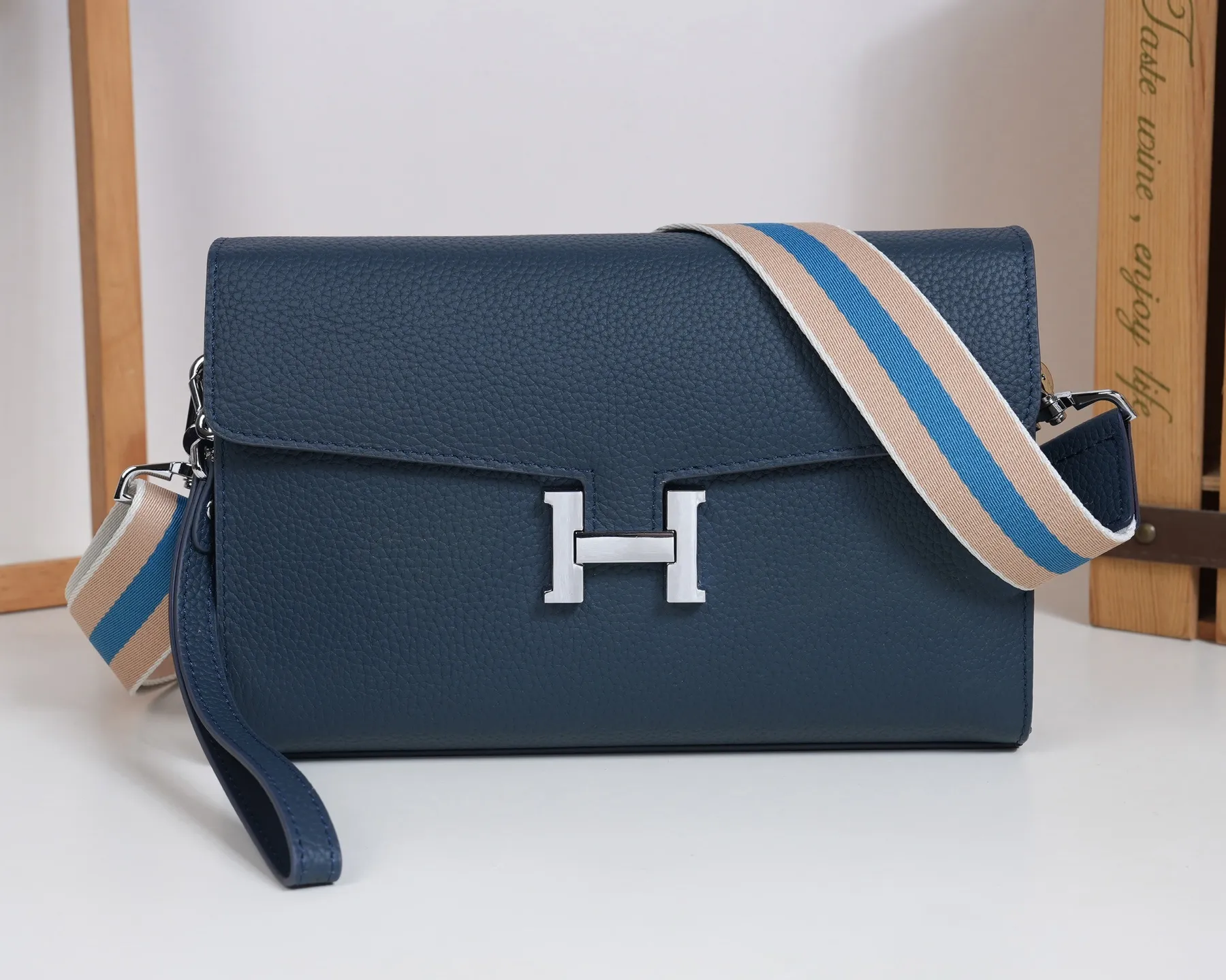 All categories Hermès women's bags (Hermès) Hermès H5083-4