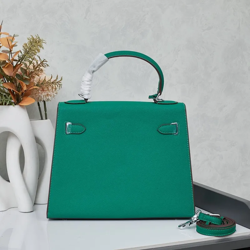 All categories Hermès women's bags (Hermès) Hermès 2528
