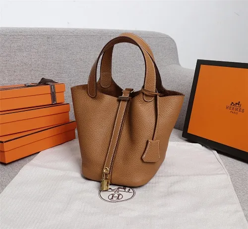 All Categories Official Website "Brand Women's Bags" Women's Bags 💙 Hermes Small Size 58002400 Large Size 58002600 We are all repeat customers. If you can only bring one bag when traveling, it must be the Hermès vegetable basket picotin... Reason: ️The bag shape is casual and elegant, and it can be easily matched with many clothes worn when traveling.