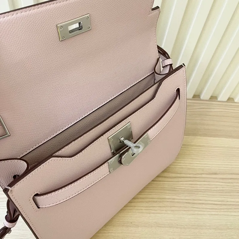 All Categories Official Website "Brand Women's Bags" Women's Bags 💙 Hermes 2024 Official Website New Hermes Crossbody Bag