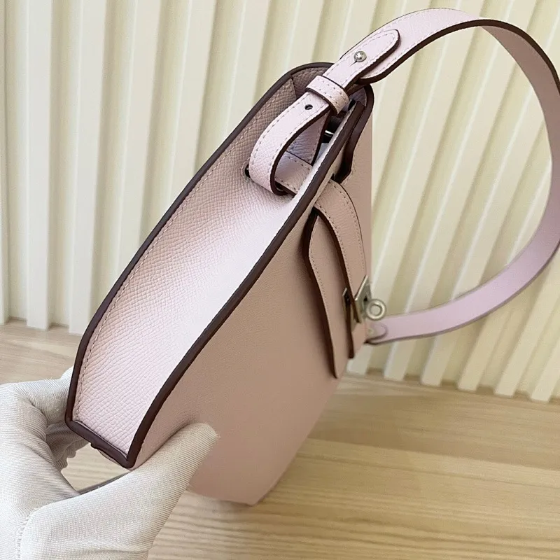 All Categories Official Website "Brand Women's Bags" Women's Bags 💙 Hermes 2024 Official Website New Hermes Crossbody Bag