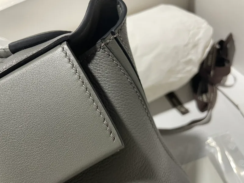 All categories Hermès women's bags (Hermès) Hermès 2424