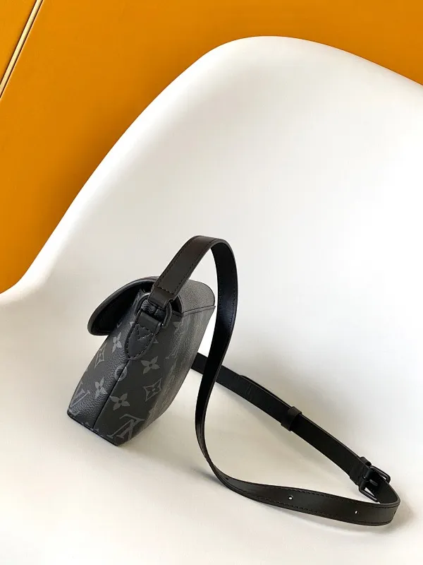 All categories 💚 Top version men’s bags 💚 LV 2025 official website new LV crossbody bag