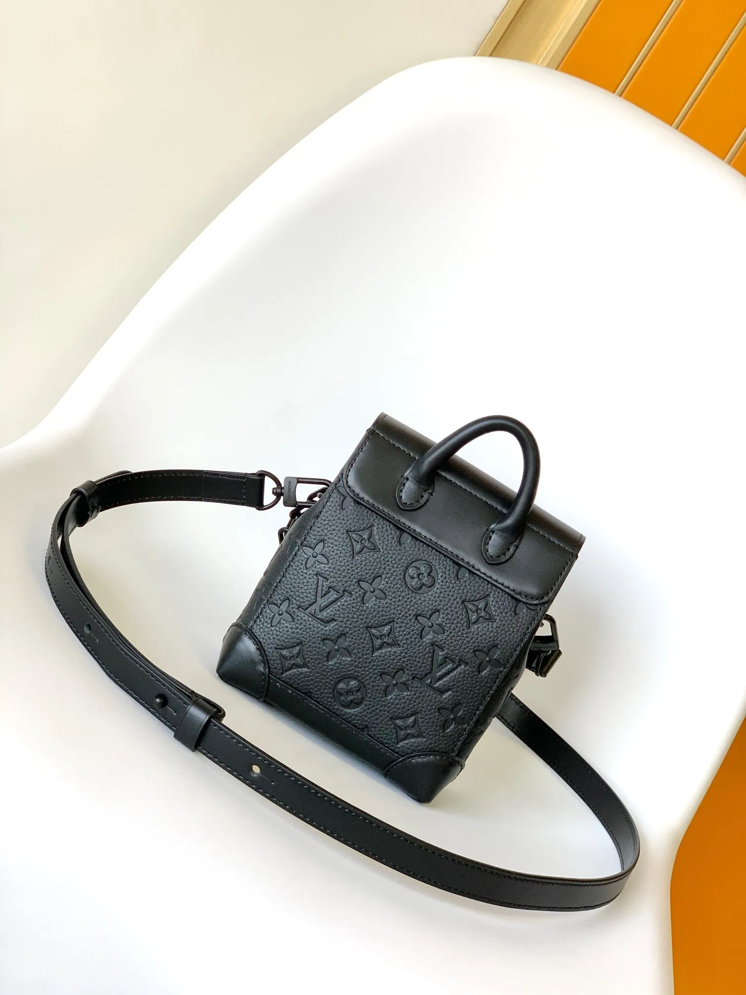 All categories 💚 Top version men’s bags 💚 LV 2023 new LV crossbody bag